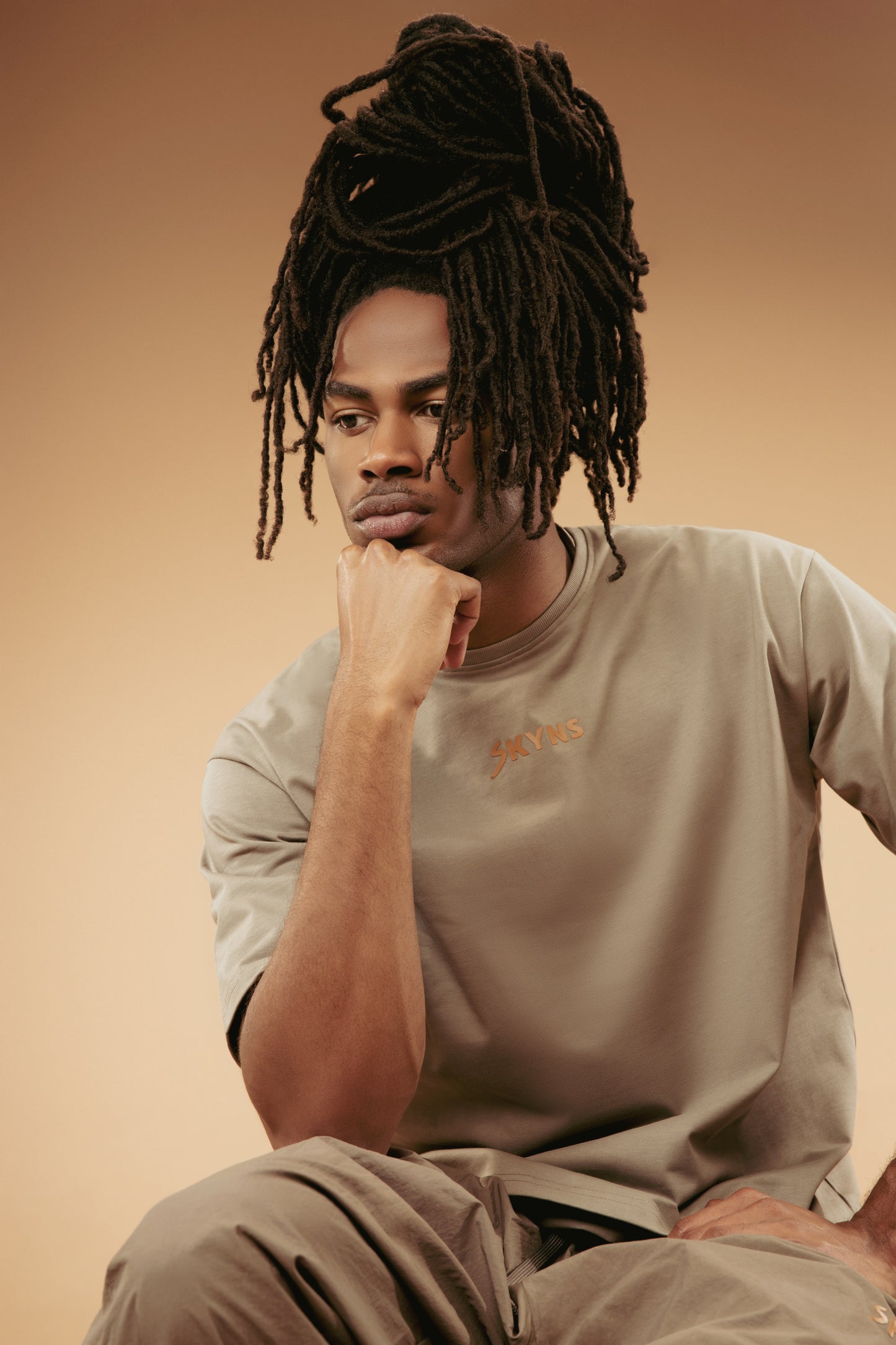 Essential Skyns Tee - Warm Grey